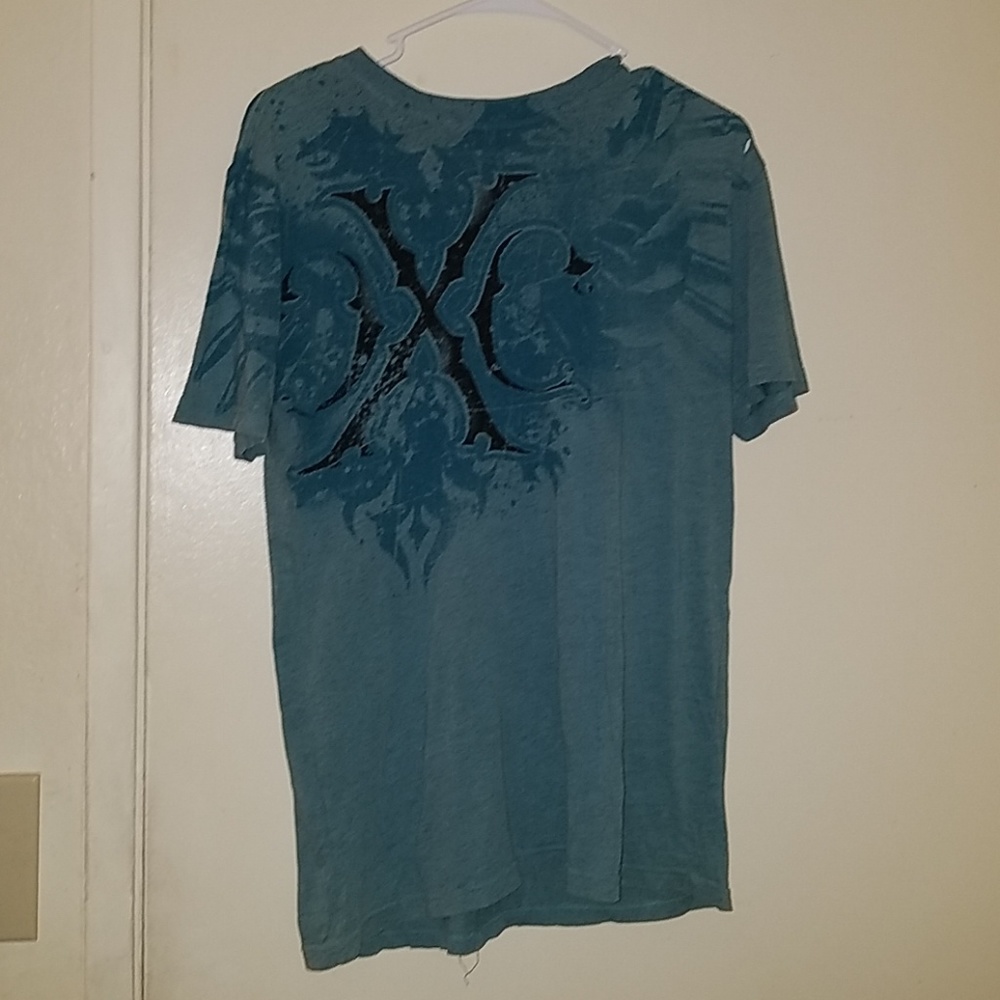 Xtreme  Couture t shirt